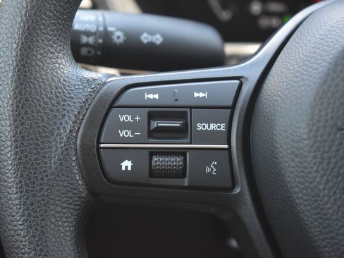 Used 2025 Honda CR-V EX image 6