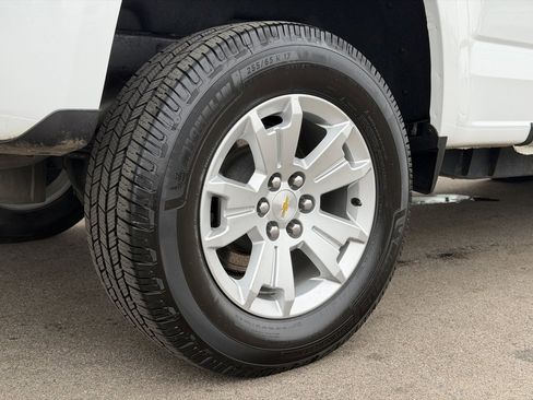 Used 2022 Chevrolet Colorado LT w/ Fleet Safety Package image 19