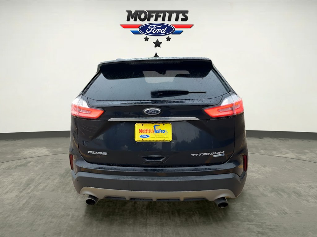 Used 2019 Ford Edge Titanium AWD/4WD image 4