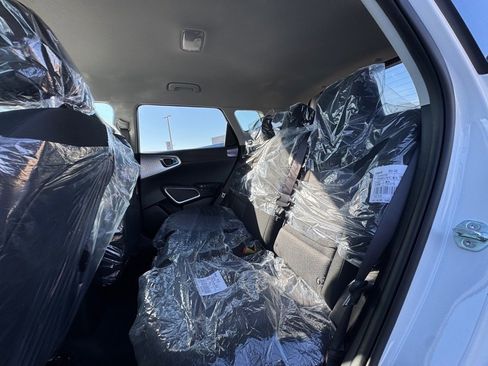 New 2025 Kia Soul LX image 8