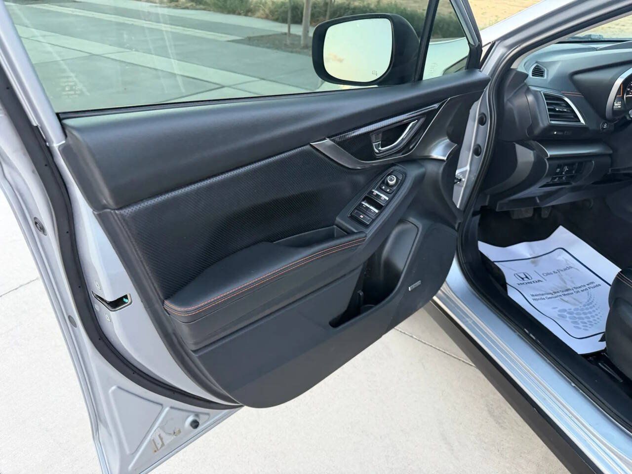 Used 2020 Subaru Crosstrek 2.0i Limited w/ Moonroof Package w/Navigation AWD/4WD image 16