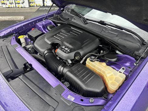 Used 2019 Dodge Challenger SXT w/ Blacktop Package RWD image 14