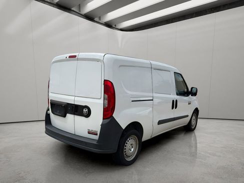 Used 2018 RAM ProMaster City Tradesman image 5