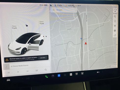 Used 2019 Tesla Model 3 Standard Range Plus image 14