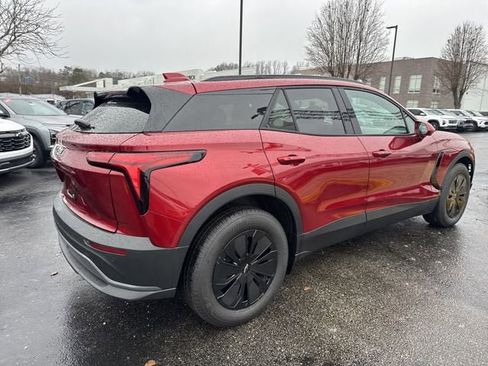 New 2025 Chevrolet Blazer EV LT image 4