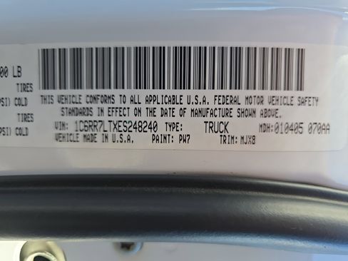 Used 2014 RAM 1500 Outdoorsman image 36