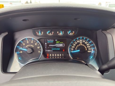 Used 2012 Ford F150 XLT w/ XLT Chrome Pkg image 13