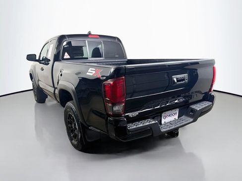 Certified 2022 Toyota Tacoma SR w/ SX Package RWD image 5