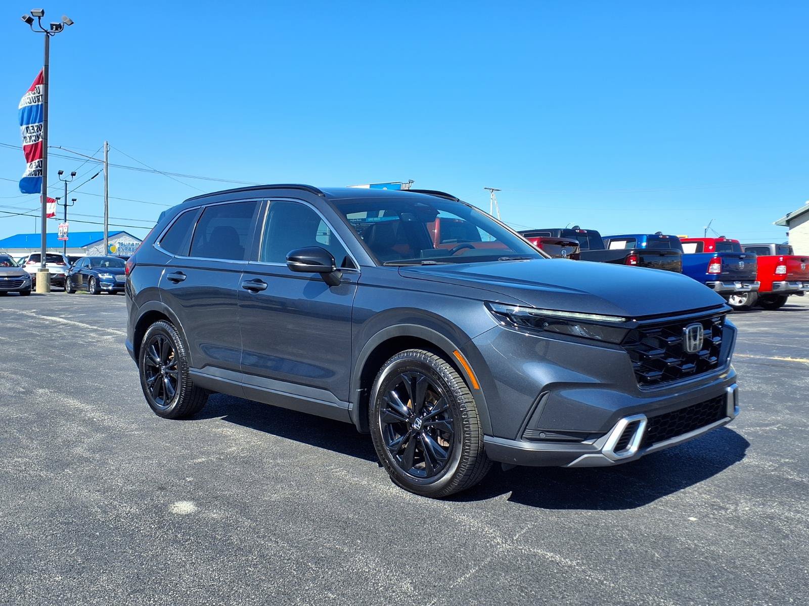 Used 2023 Honda CR-V Sport Touring image 3