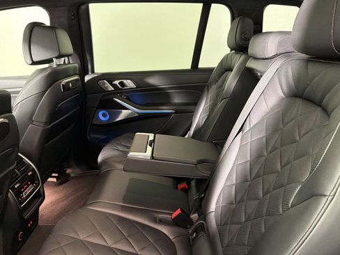 Certified 2025 BMW X7 xDrive40i w/ Executive Package AWD/4WD image 33