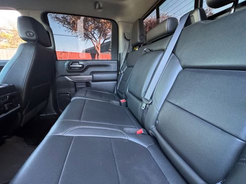 Used 2020 Chevrolet Silverado 2500 LTZ w/ LTZ Texas Edition image 30