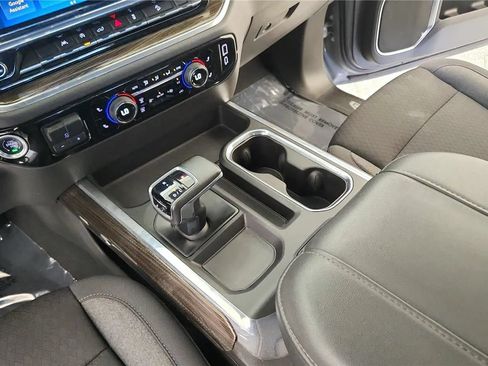 Used 2024 Chevrolet Silverado 1500 LT Trail Boss AWD/4WD image 37