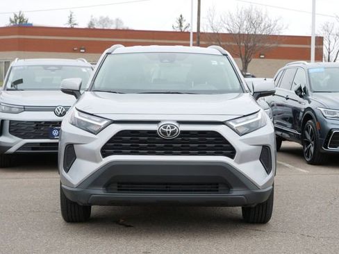 Used 2025 Toyota RAV4 XLE image 2