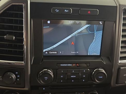Used 2016 Ford F150 XLT w/ Equipment Group 302A Luxury AWD/4WD image 21