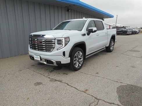 New 2026 GMC Sierra 1500 Denali image 2