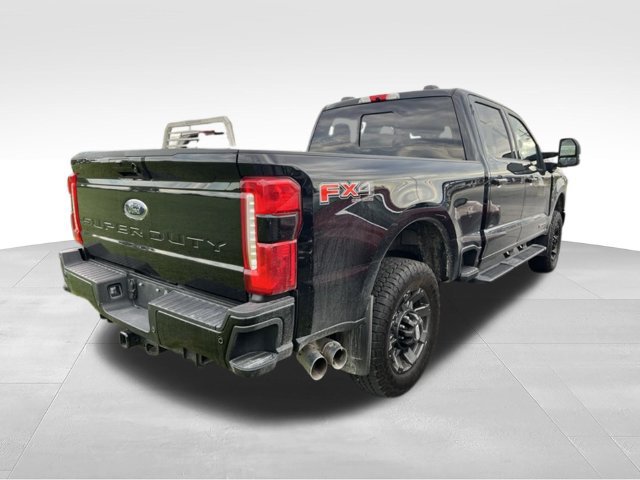 Used 2023 Ford F250 Lariat w/ Sport Appearance Package AWD/4WD image 3