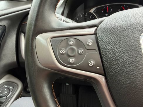 Used 2023 GMC Terrain AT4 w/ Tech Package AWD/4WD image 14