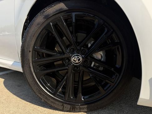 Certified 2025 Toyota Camry SE FWD image 9