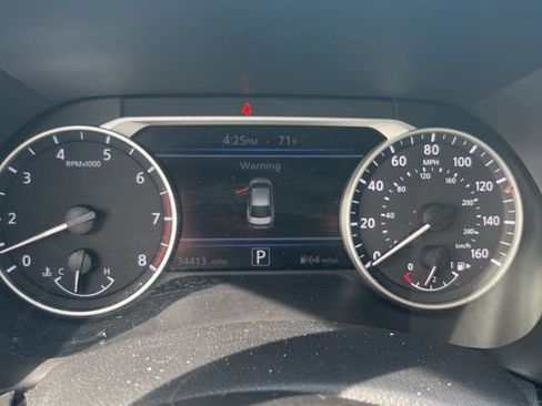 Used 2023 Nissan Sentra SV image 1