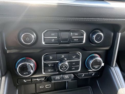 Used 2022 Chevrolet Tahoe LT image 23