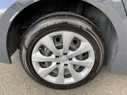 Used 2023 Toyota Corolla LE FWD image 16