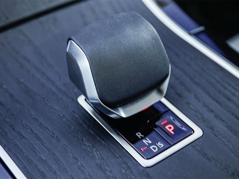 New 2026 Land Rover Range Rover Evoque S image 24