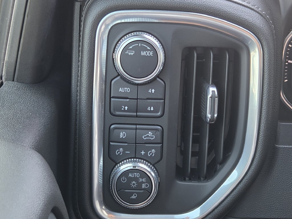 Used 2022 GMC Sierra 2500 Denali AWD/4WD image 28