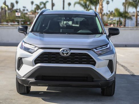Certified 2025 Toyota RAV4 LE image 4