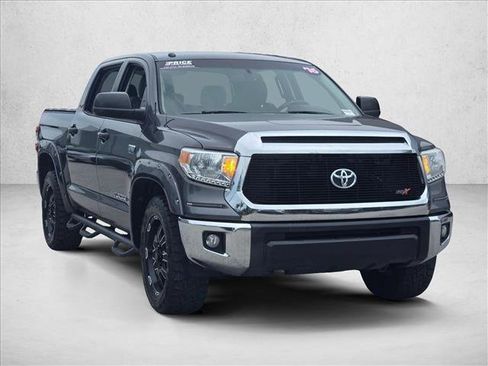 Used 2016 Toyota Tundra SR5 w/ SR5 Upgrade Package RWD image 3