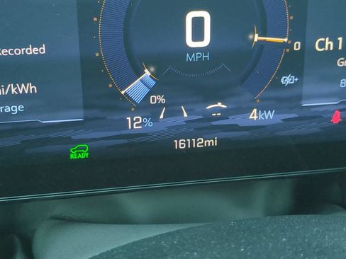 Used 2024 Chevrolet Equinox EV LT w/ LPO, Blackout Package FWD image 12