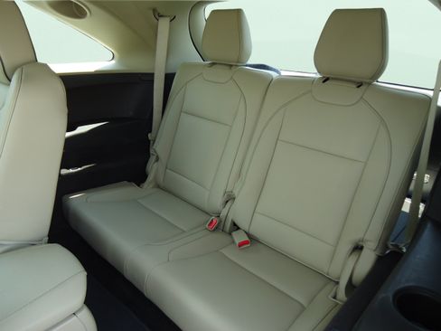Used 2017 Acura MDX SH-AWD w/ Advance Package image 31