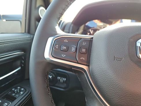 New 2026 RAM 2500 Laramie AWD/4WD image 38