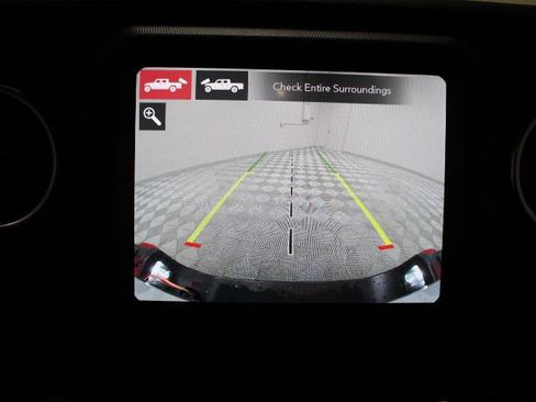 Used 2020 Jeep Gladiator Rubicon AWD/4WD image 4