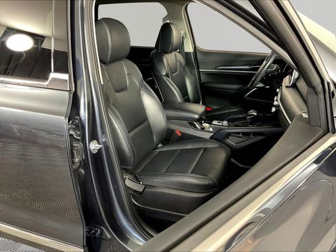 Used 2022 Kia Telluride LX AWD/4WD image 29