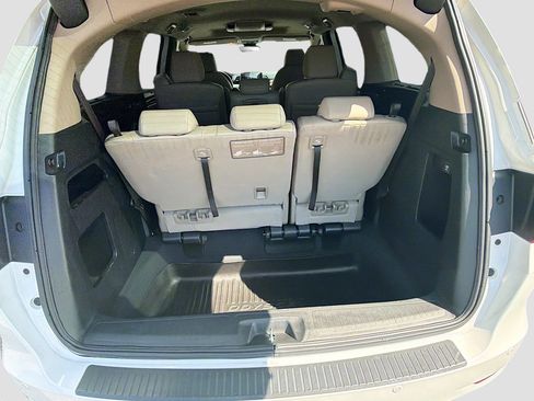 Used 2022 Honda Odyssey Touring image 13