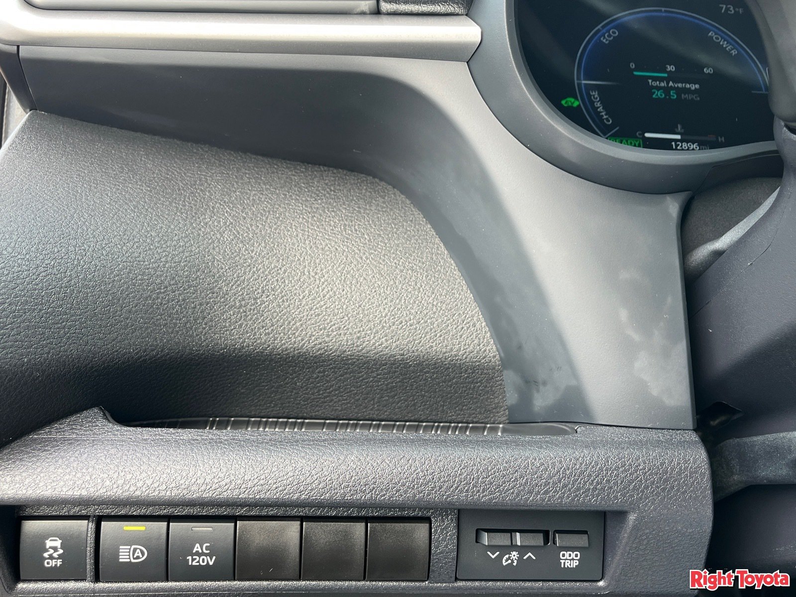 Certified 2025 Toyota Sienna XLE Woodland Edition AWD/4WD image 34