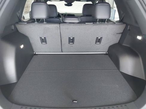 New 2027 Chevrolet Equinox LT w/ Convenience Package II FWD image 27