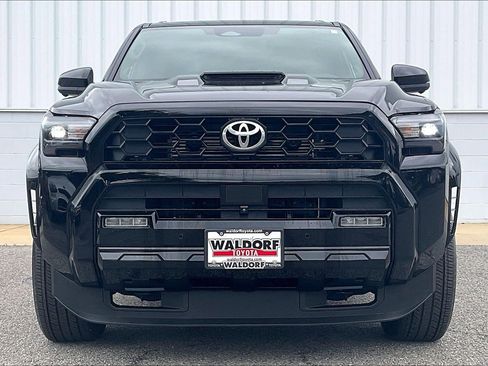 Used 2025 Toyota 4Runner TRD Sport Premium w/ Tow Technology Package AWD/4WD image 3