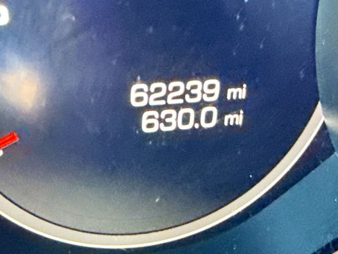 Used 2019 Porsche Cayenne AWD image 41