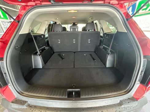 Used 2023 Kia Sorento LX AWD/4WD image 12