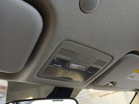 New 2026 Hyundai Venue SE image 21