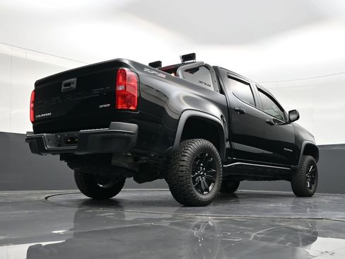 Used 2022 Chevrolet Colorado ZR2 w/ ZR2 Midnight Special Edition image 24