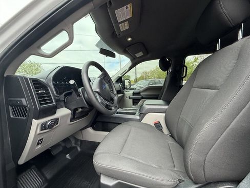 Used 2018 Ford F150 XL w/ Equipment Group 101A Mid AWD/4WD image 13