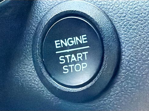 Used 2023 Ford Escape ST-Line image 36