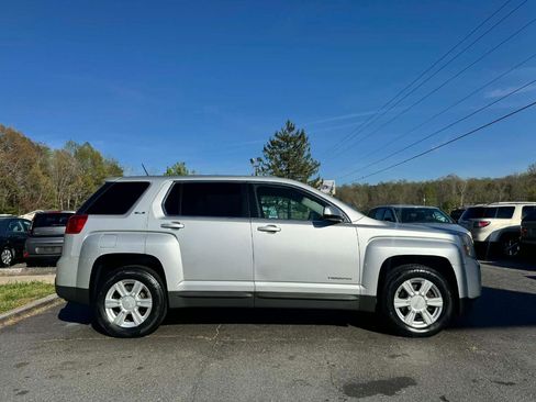 Used 2015 GMC Terrain SLE FWD image 4