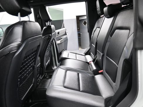 Used 2023 Ford Bronco Black Diamond AWD/4WD image 27