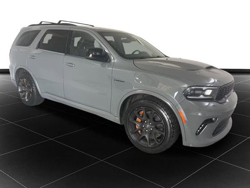 Used 2023 Dodge Durango R/T w/ Hemi Orange Plus Package image 7
