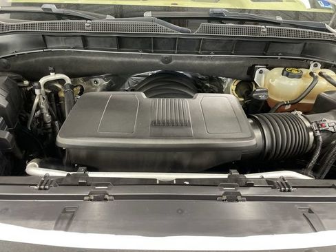 Used 2021 Chevrolet Tahoe Premier AWD/4WD image 28