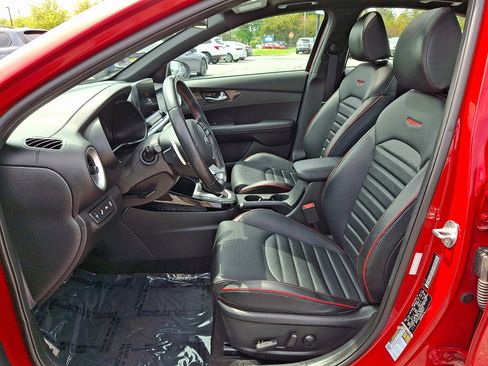 Used 2021 Kia Forte GT w/ GT2 Package FWD image 13