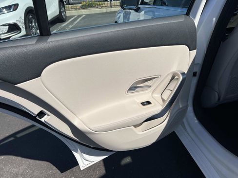 Used 2022 Mercedes-Benz A 220 A 220 image 21